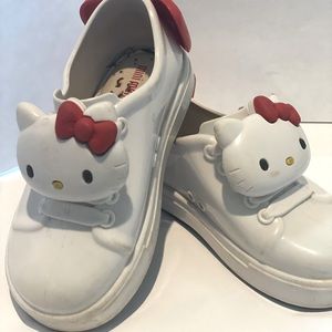 Mini Melissa slip on Hello kitty girls toddler 8. Used